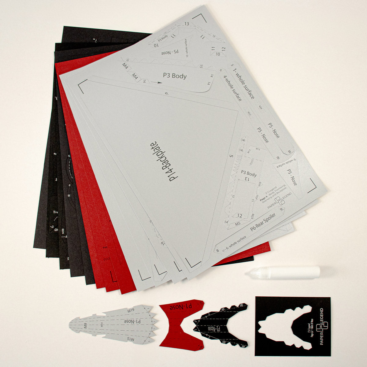 F1 Legend - Papercraft kit - Wall Sculpture 70 cm